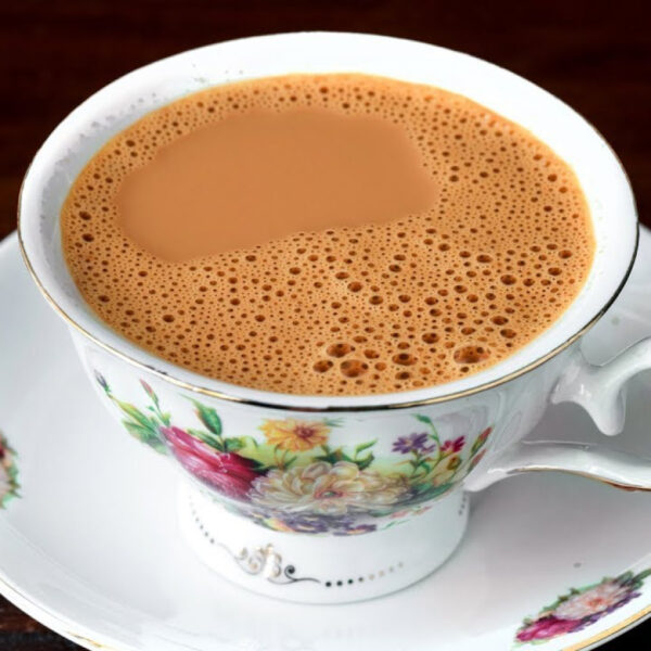 Doodh Pati Çayı (Hintçe/Pakistan Çayı)